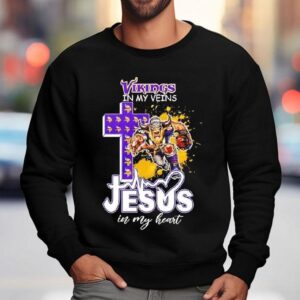 Minnesota Vikings In My Veins Jesus In My Heart Features A Football Player Logos Cross Sweatshirt
